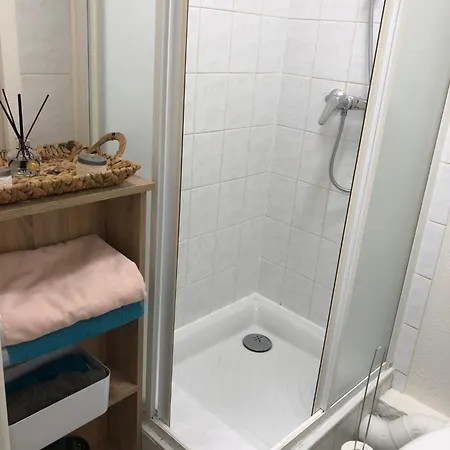 Loft 2 Personnes Climatise Parking Prive Jardin Semesterbostad